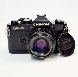 Chinon CM-4 + 50mm f/1.9 Lens