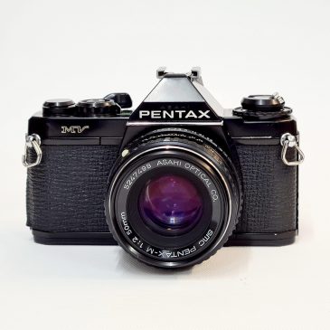 Pentax MV + SMC Pentax 50mm f/2
