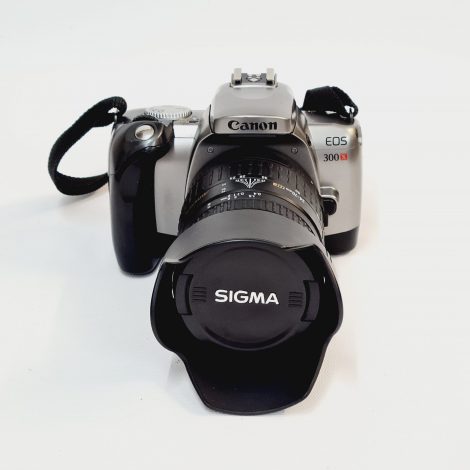 Canon EOS 300X + Sigma 24-70mm